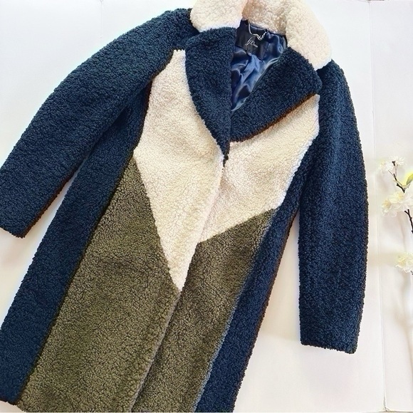 J.Crew Women’s Teddy Sherpa Colorblock Thick Coat Green Ivory Navy Blue - Picture 7 of 13